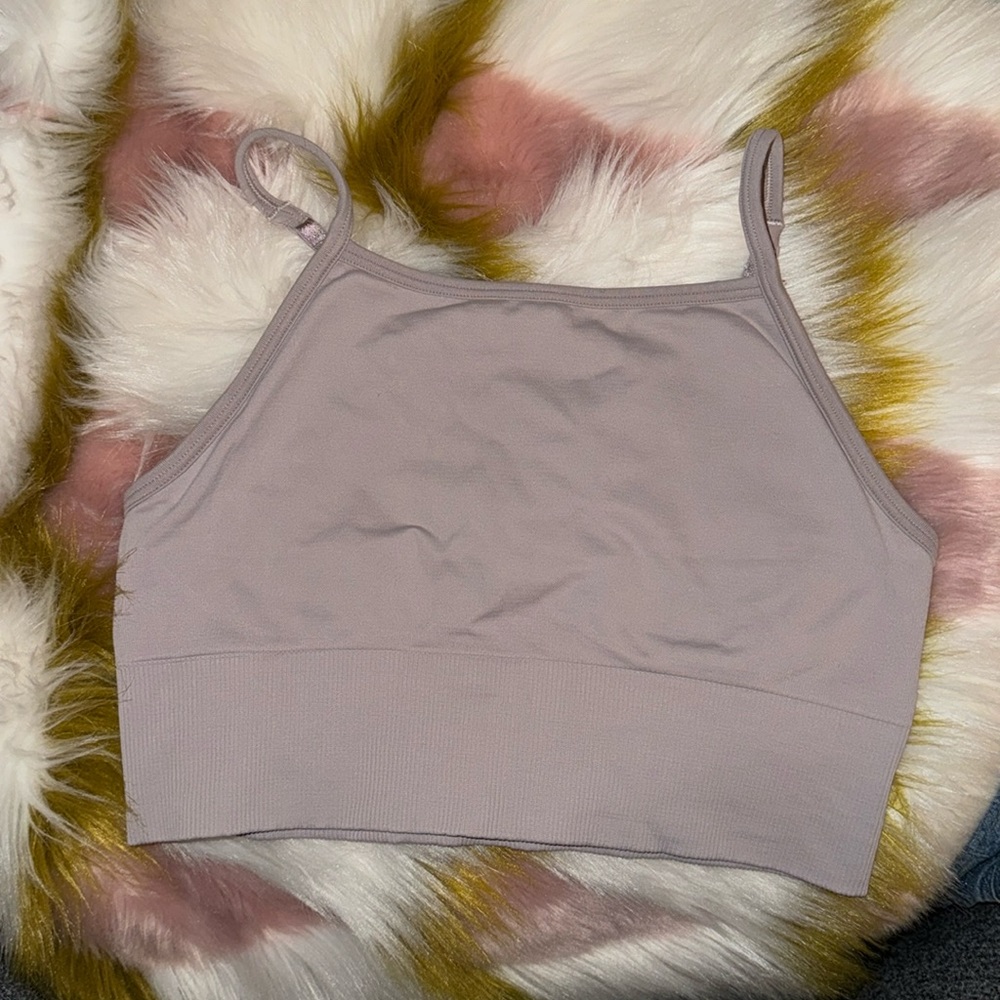 Light Purple Lululemon Sports Bra Size 6